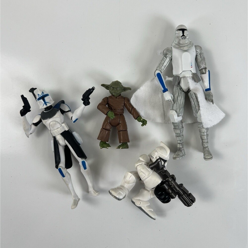 Set Of 4 Star Wars Figurines Storm Trooper Yoda Action Figures Replacement Toys